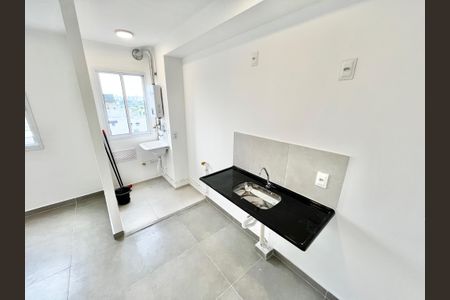 Apartamento para alugar com 40m², 2 quartos e sem vagaCozinha e Área de Serviço