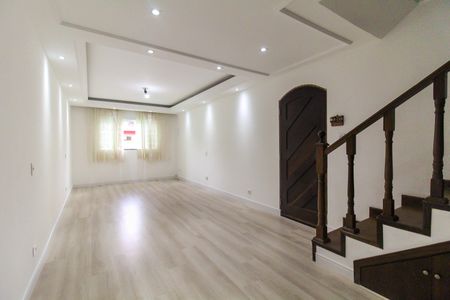 Casa para alugar com 304m², 3 quartos e 6 vagasSala