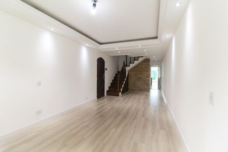 Casa para alugar com 304m², 3 quartos e 6 vagasSala