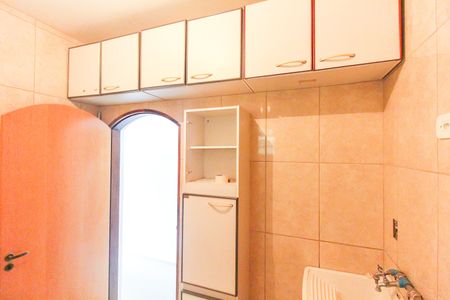 Casa para alugar com 304m², 3 quartos e 6 vagasÁrea de Serviço - Quarto 1