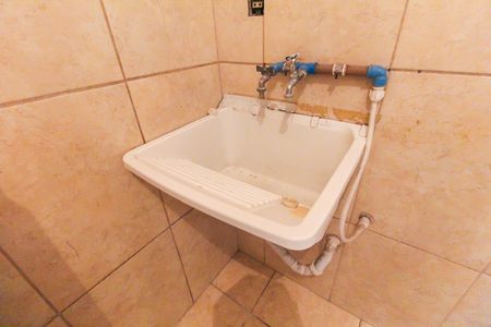 Casa para alugar com 304m², 3 quartos e 6 vagasÁrea de Serviço - Quarto 1