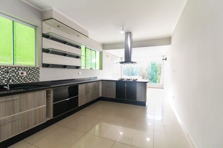 Casa para alugar com 304m², 3 quartos e 6 vagasCozinha
