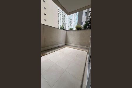 Apartamento à venda com 69m², 1 quarto e 1 vaga Apartamento à venda com 69m², 1 quarto e 1 vagaVaranda Studio