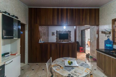 Casa para alugar com 370m², 3 quartos e 1 vaga Casa para alugar com 370m², 3 quartos e 1 vagaCozinha