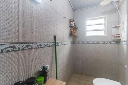 Casa para alugar com 370m², 3 quartos e 1 vaga Casa para alugar com 370m², 3 quartos e 1 vagaBanheiro da Edícula