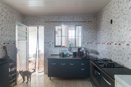 Casa para alugar com 370m², 3 quartos e 1 vaga Casa para alugar com 370m², 3 quartos e 1 vagaCozinha da Edícula