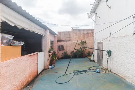 Casa para alugar com 370m², 3 quartos e 1 vaga Casa para alugar com 370m², 3 quartos e 1 vagaQuintal