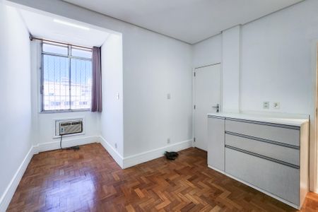 Apartamento para alugar com 90m², 3 quartos e 1 vagaSuíte 