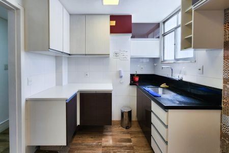 Apartamento para alugar com 90m², 3 quartos e 1 vagaCozinha 