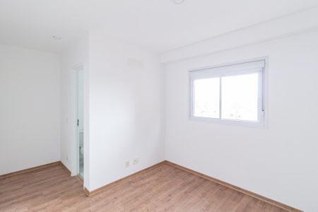 Suíte de apartamento para alugar com 2 quartos, 60m² em Jardim das Belezas, Carapicuíba