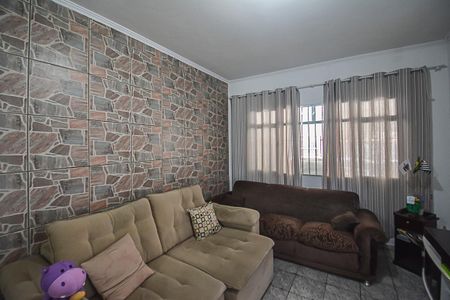 Casa à venda com 162m², 4 quartos e 2 vagasSala