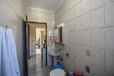 Casa à venda com 162m², 4 quartos e 2 vagasBanheiro da Suíte