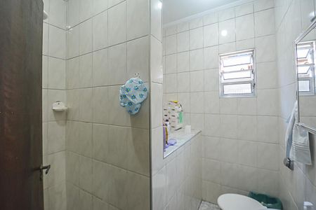 Casa à venda com 162m², 4 quartos e 2 vagasBanheiro