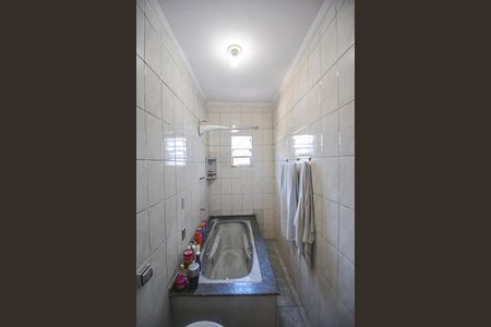 Casa à venda com 162m², 4 quartos e 2 vagasBanheiro da Suíte