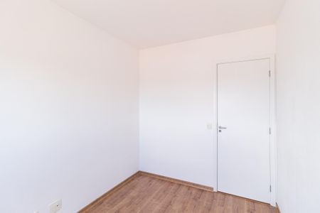 Quarto de apartamento para alugar com 2 quartos, 60m² em Jardim das Belezas, Carapicuíba