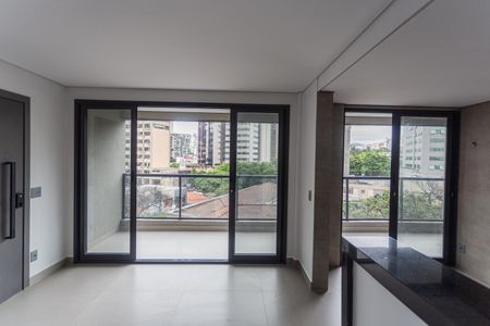 Apartamento para alugar com 98m², 3 quartos e 2 vagasVaranda na Sala