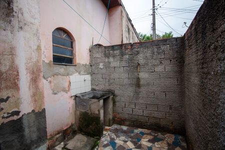 Casa para alugar com 64m², 1 quarto e 1 vagaQuintal