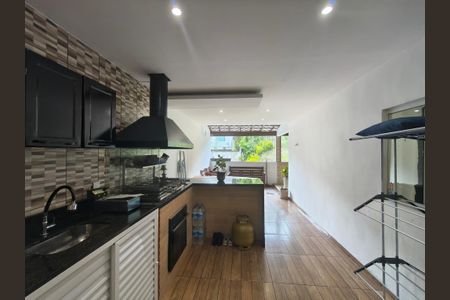 Casa para alugar com 140m², 3 quartos e sem vaga