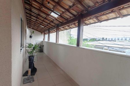 Casa à venda com 210m², 3 quartos e 2 vagasVaranda 