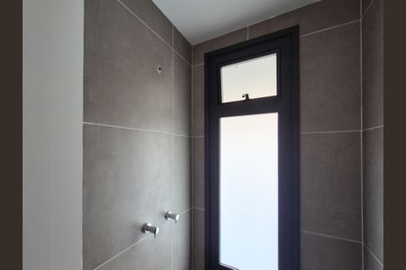 Studio à venda com 42m², 1 quarto e sem vaga Studio à venda com 42m², 1 quarto e sem vagaBanheiro