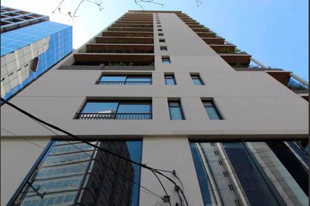 Studio à venda com 42m², 1 quarto e sem vaga Studio à venda com 42m², 1 quarto e sem vagaFachada