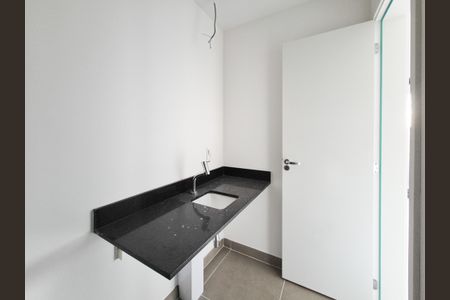 Studio à venda com 53m², 1 quarto e sem vaga Studio à venda com 53m², 1 quarto e sem vagaBanheiro 2