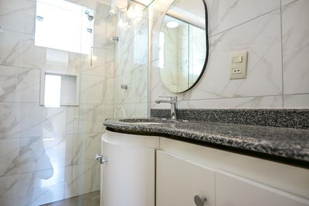 Apartamento para alugar com 58m², 2 quartos e 1 vagaBanheiro