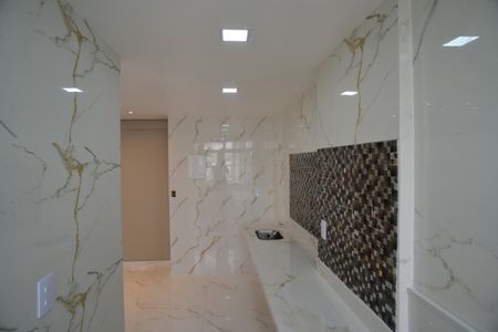 Apartamento à venda com 58m², 2 quartos e 1 vaga Apartamento à venda com 58m², 2 quartos e 1 vagaCozinha