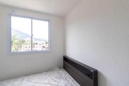 Quarto 1 de apartamento para alugar com 2 quartos, 48m² em Campo Grande, Rio de Janeiro