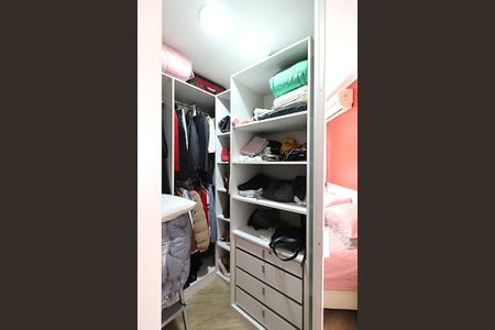Apartamento à venda com 150m², 3 quartos e 2 vagasSuíte 1 - Closet