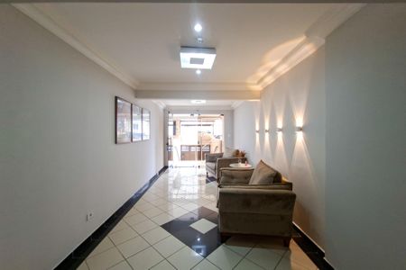 Apartamento para alugar com 77m², 2 quartos e 1 vaga Apartamento para alugar com 77m², 2 quartos e 1 vagaHall de entrada