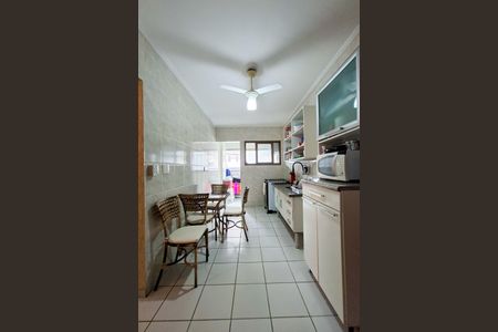 Apartamento para alugar com 77m², 2 quartos e 1 vaga Apartamento para alugar com 77m², 2 quartos e 1 vagaCozinha