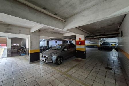 Apartamento para alugar com 77m², 2 quartos e 1 vaga Apartamento para alugar com 77m², 2 quartos e 1 vagaGaragem