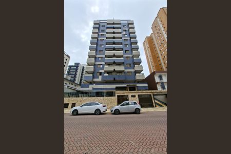 Apartamento para alugar com 77m², 2 quartos e 1 vaga Apartamento para alugar com 77m², 2 quartos e 1 vagaFachada