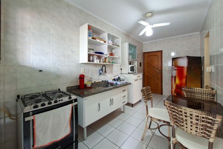 Apartamento para alugar com 77m², 2 quartos e 1 vaga Apartamento para alugar com 77m², 2 quartos e 1 vagaCozinha