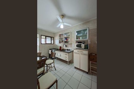 Apartamento para alugar com 77m², 2 quartos e 1 vaga Apartamento para alugar com 77m², 2 quartos e 1 vagaCozinha