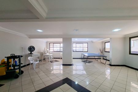 Apartamento para alugar com 77m², 2 quartos e 1 vaga Apartamento para alugar com 77m², 2 quartos e 1 vagaÁrea comum - Salão de festas