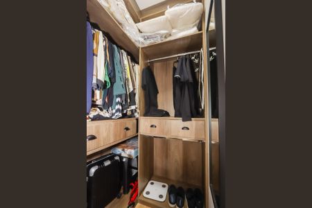 Apartamento para alugar com 38m², 1 quarto e 1 vagaCloset da Suite