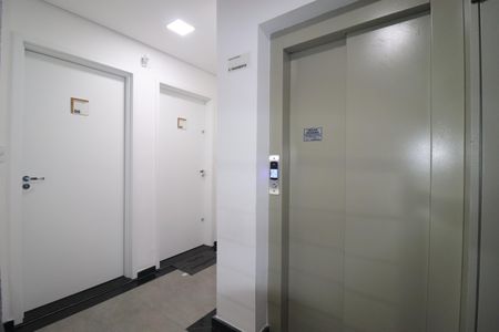 Apartamento para alugar com 106m², 2 quartos e 2 vagasElevador