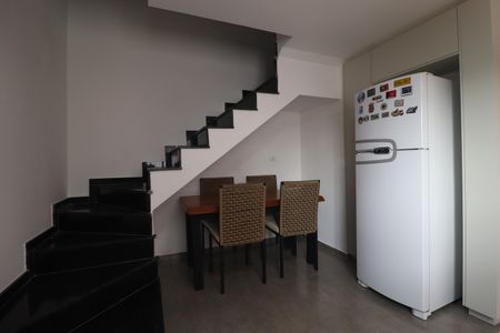 Apartamento para alugar com 106m², 2 quartos e 2 vagasCozinha