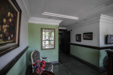 Apartamento para alugar com 210m², 4 quartos e 2 vagas Apartamento para alugar com 210m², 4 quartos e 2 vagasHall de entrada