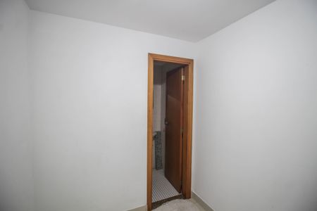 Apartamento para alugar com 210m², 4 quartos e 2 vagas Apartamento para alugar com 210m², 4 quartos e 2 vagasQuarto de Serviço