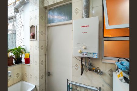 Apartamento para alugar com 95m², 3 quartos e 1 vagaÁrea de Serviço