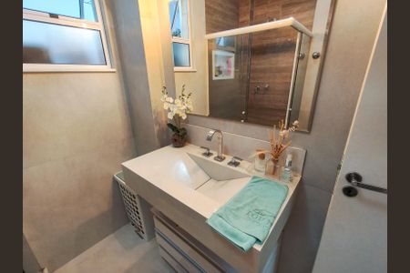 Apartamento para alugar com 95m², 3 quartos e 1 vagaBanheiro Corredor