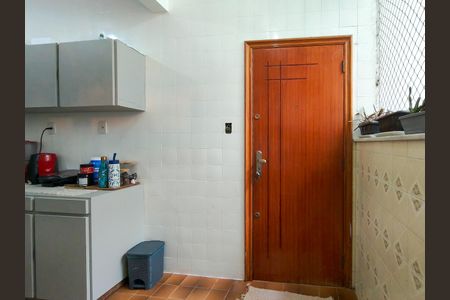 Apartamento para alugar com 95m², 3 quartos e 1 vagaÁrea de Serviço