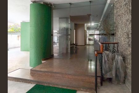 Apartamento para alugar com 95m², 3 quartos e 1 vagaFachada e portaria