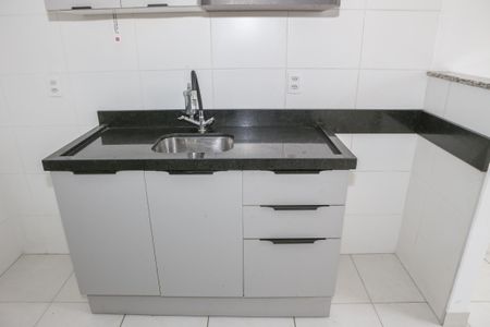 Apartamento à venda com 32m², 1 quarto e sem vaga Apartamento à venda com 32m², 1 quarto e sem vagaCozinha e Área de Serviço