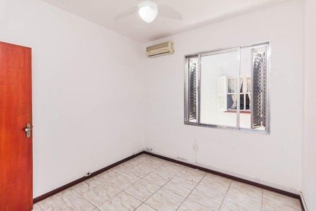 Quarto 2 de apartamento para alugar com 2 quartos, 58m² em Cristo Redentor, Porto Alegre