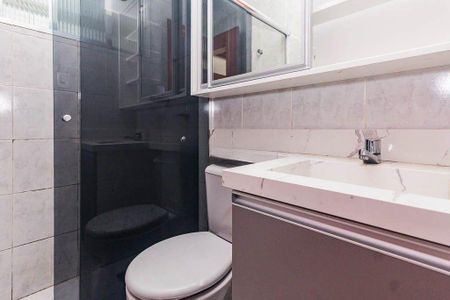 Banheiro de apartamento para alugar com 2 quartos, 58m² em Cristo Redentor, Porto Alegre