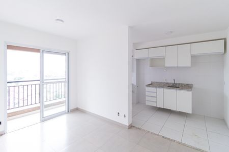 Sala de apartamento para alugar com 2 quartos, 60m² em Jardim das Belezas, Carapicuíba